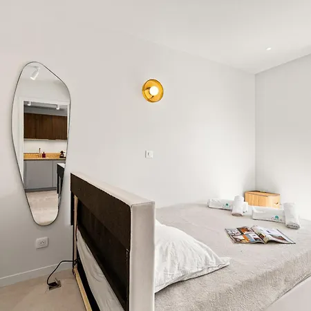 Carabacel - One Ac And Balcony Apartament *